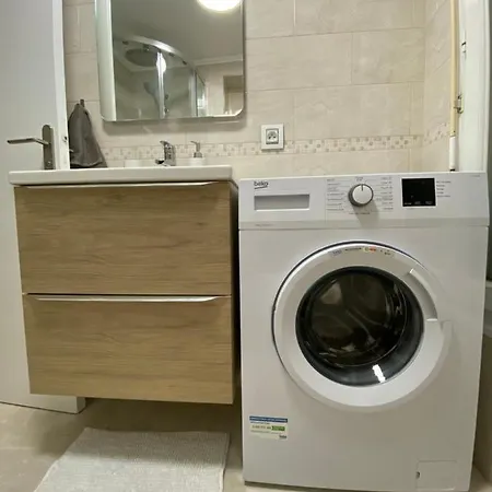 Apartamento Studio Refait A Neuf, Proche Promenade Des Angais