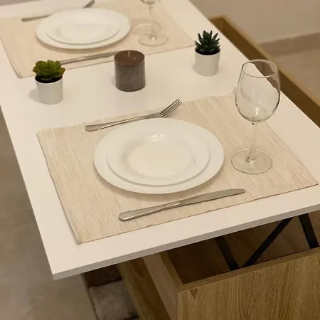 Apartamento Studio Refait A Neuf, Proche Promenade Des Angais *